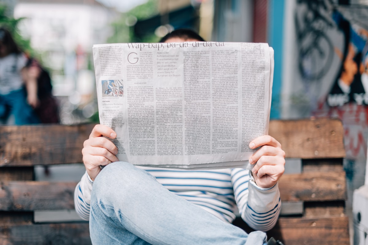 News, Reviews & Sentiment Crawls